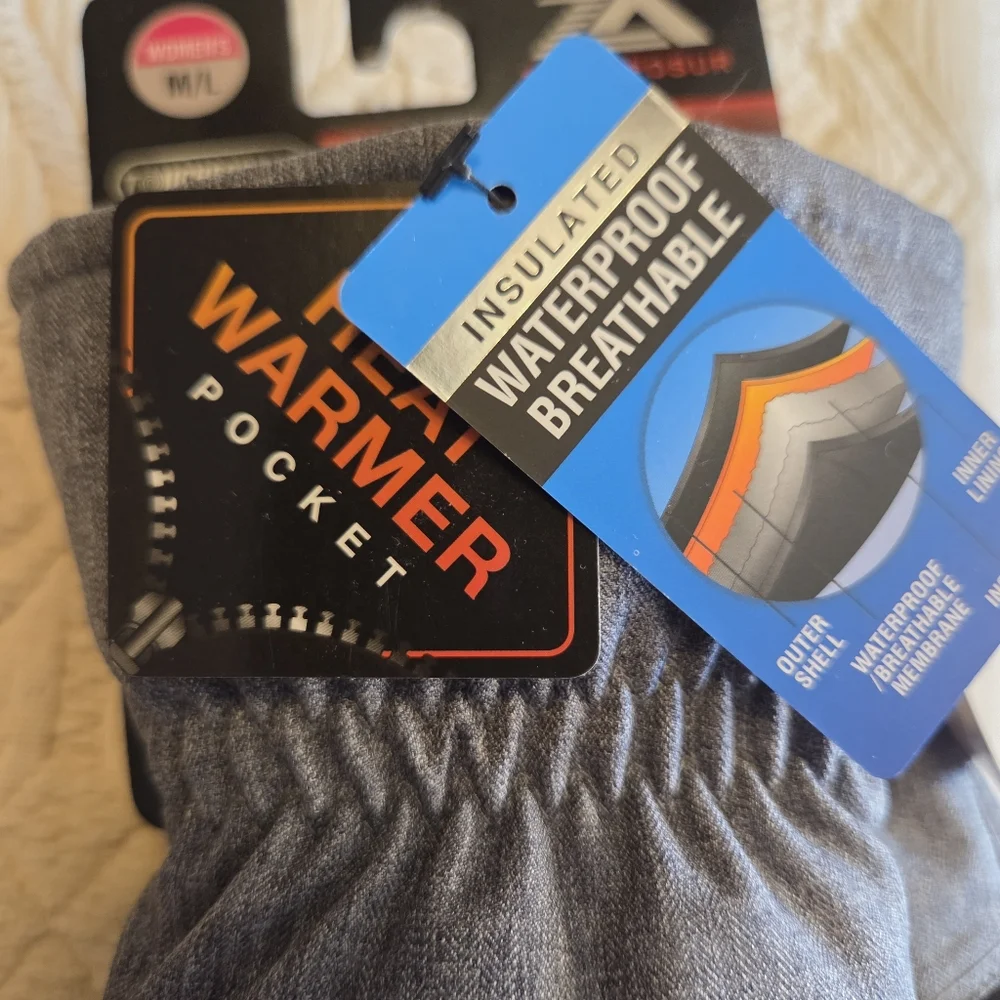 ZeroXposur Size Medium-Large Gray Insulated Winter Gloves Heat Warmer Pocket NWT